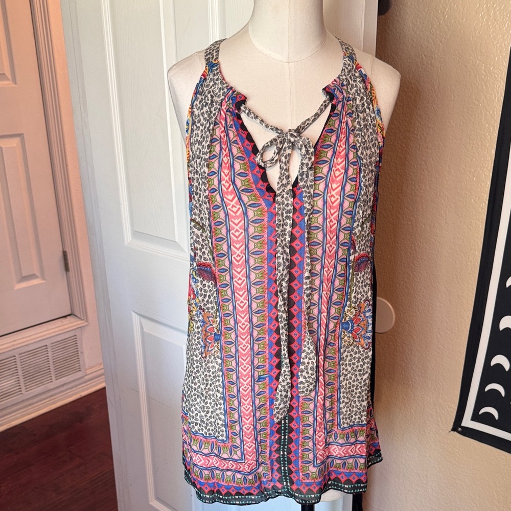 Vibrant Sleeveless Tank Top sold at Anthropologie w Tie-Front can wear other way - Picture 2 of 13
